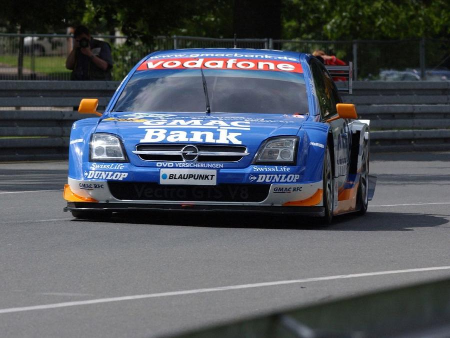  Opel Vectra V8 DTM 2002 года  (фото 1 из 4)